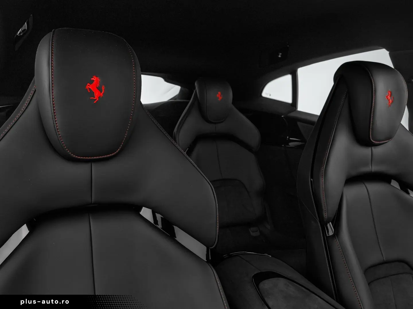 FERRARI Purosangue