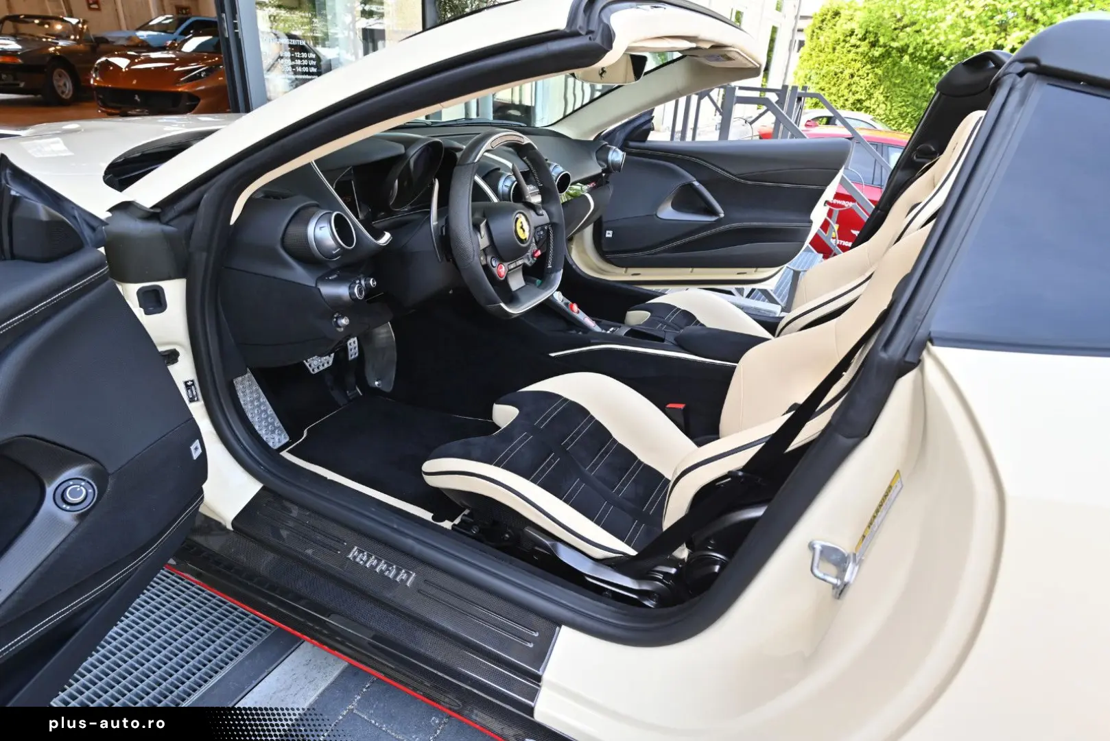 FERRARI 812 GTS Atelier Einzelstück Neuwertig ADAS Garan