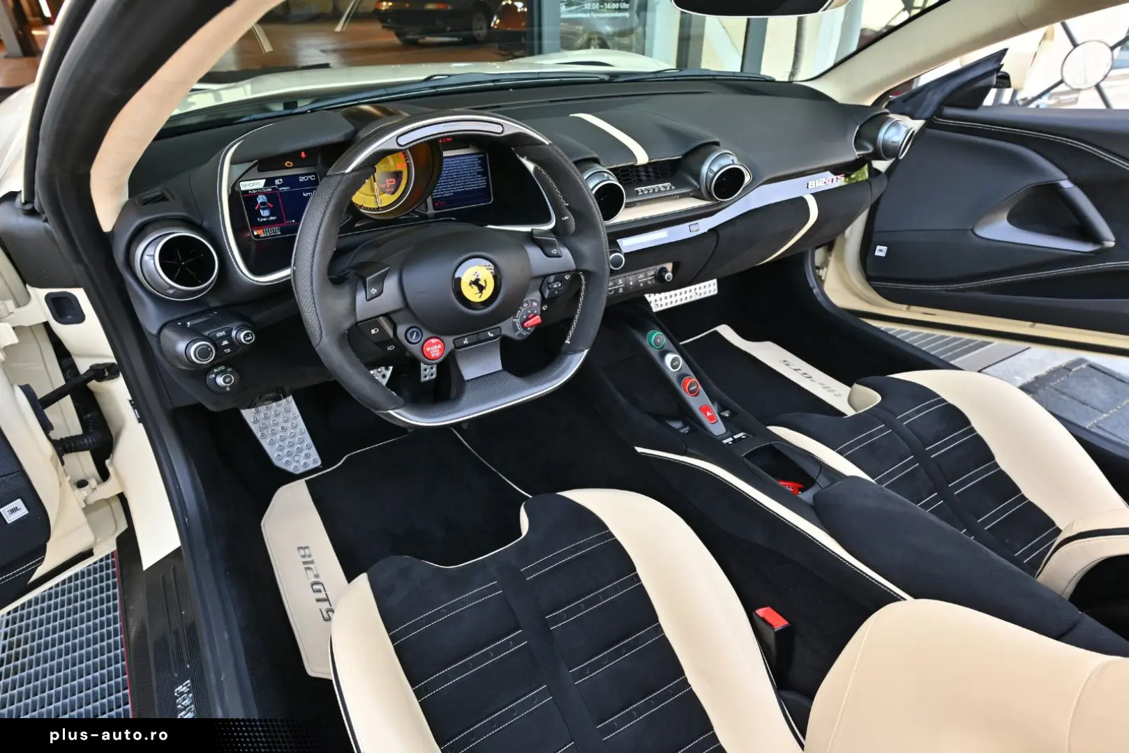 FERRARI 812 GTS Atelier Einzelstück Neuwertig ADAS Garan