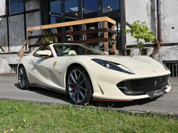 FERRARI 812 GTS Atelier Einzelstück Neuwertig ADAS Garan