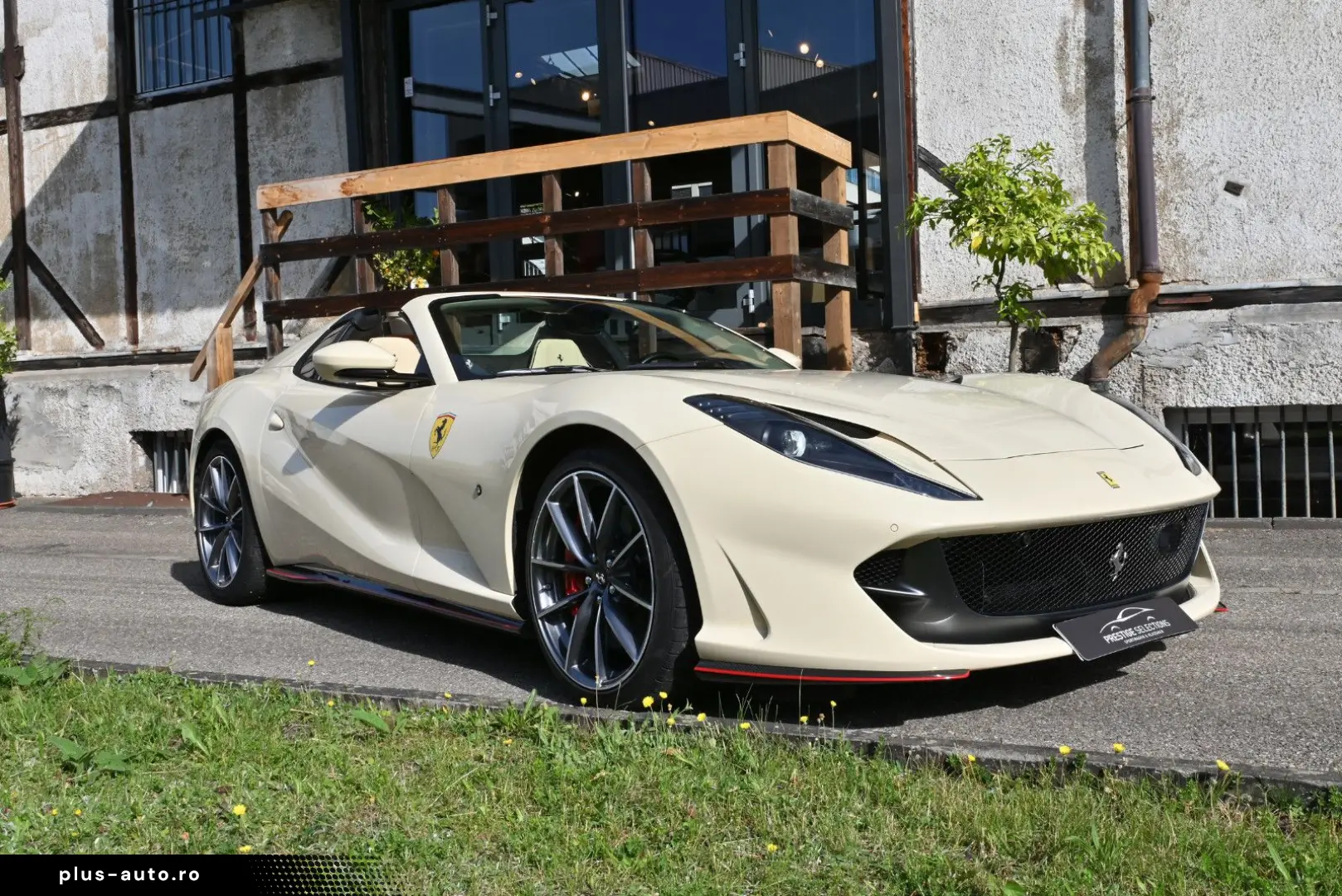 FERRARI 812 GTS Atelier Einzelstück Neuwertig ADAS Garan