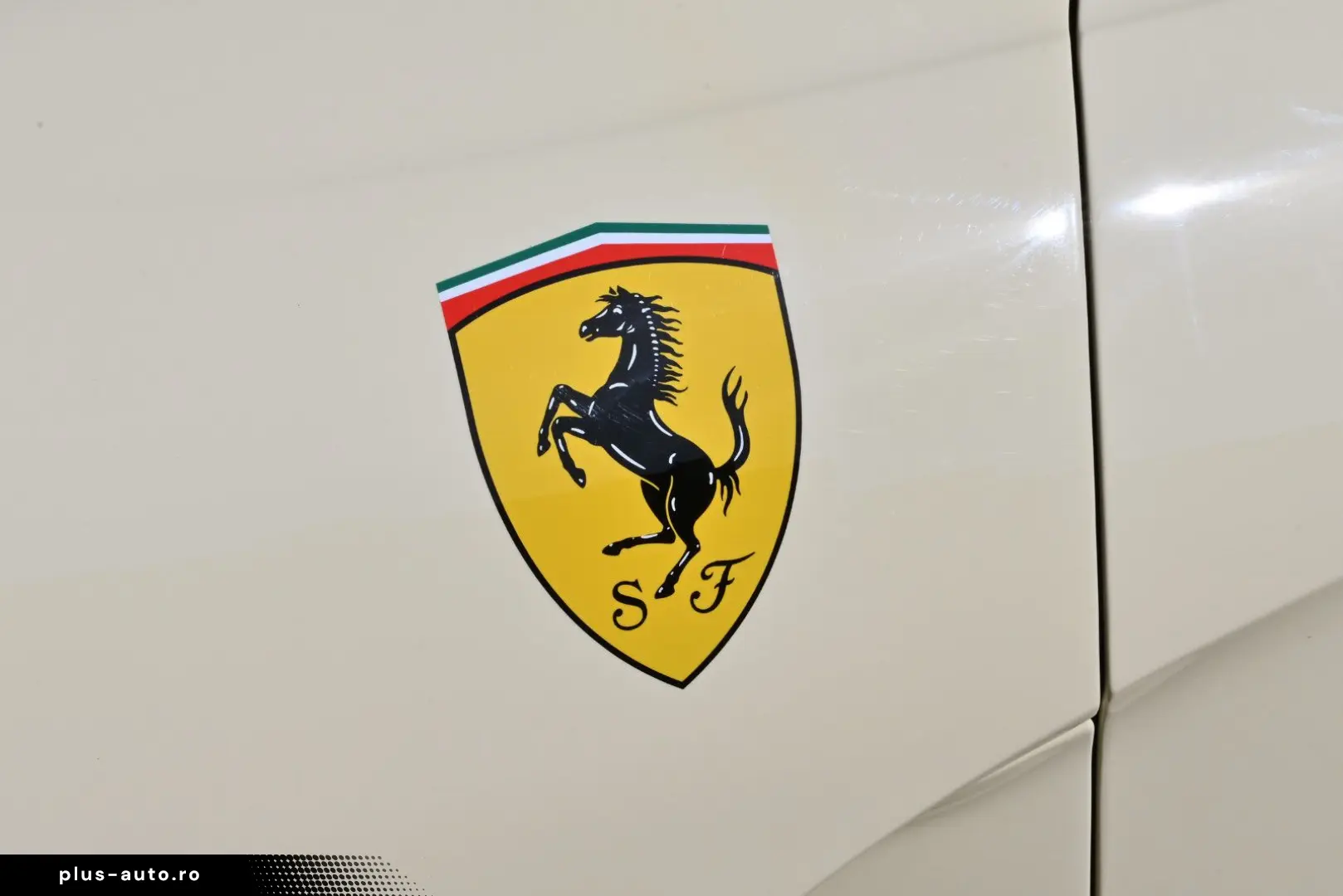 FERRARI 812 GTS Atelier Einzelstück Neuwertig ADAS Garan