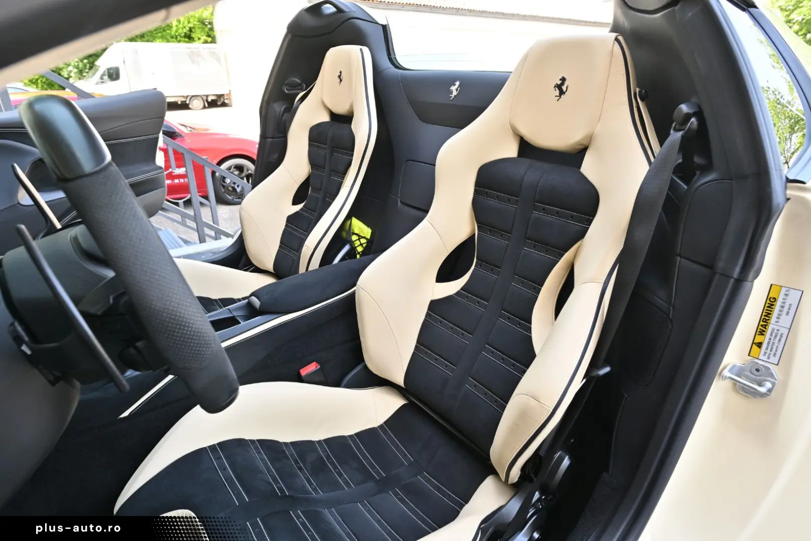 FERRARI 812 GTS Atelier Einzelstück Neuwertig ADAS Garan