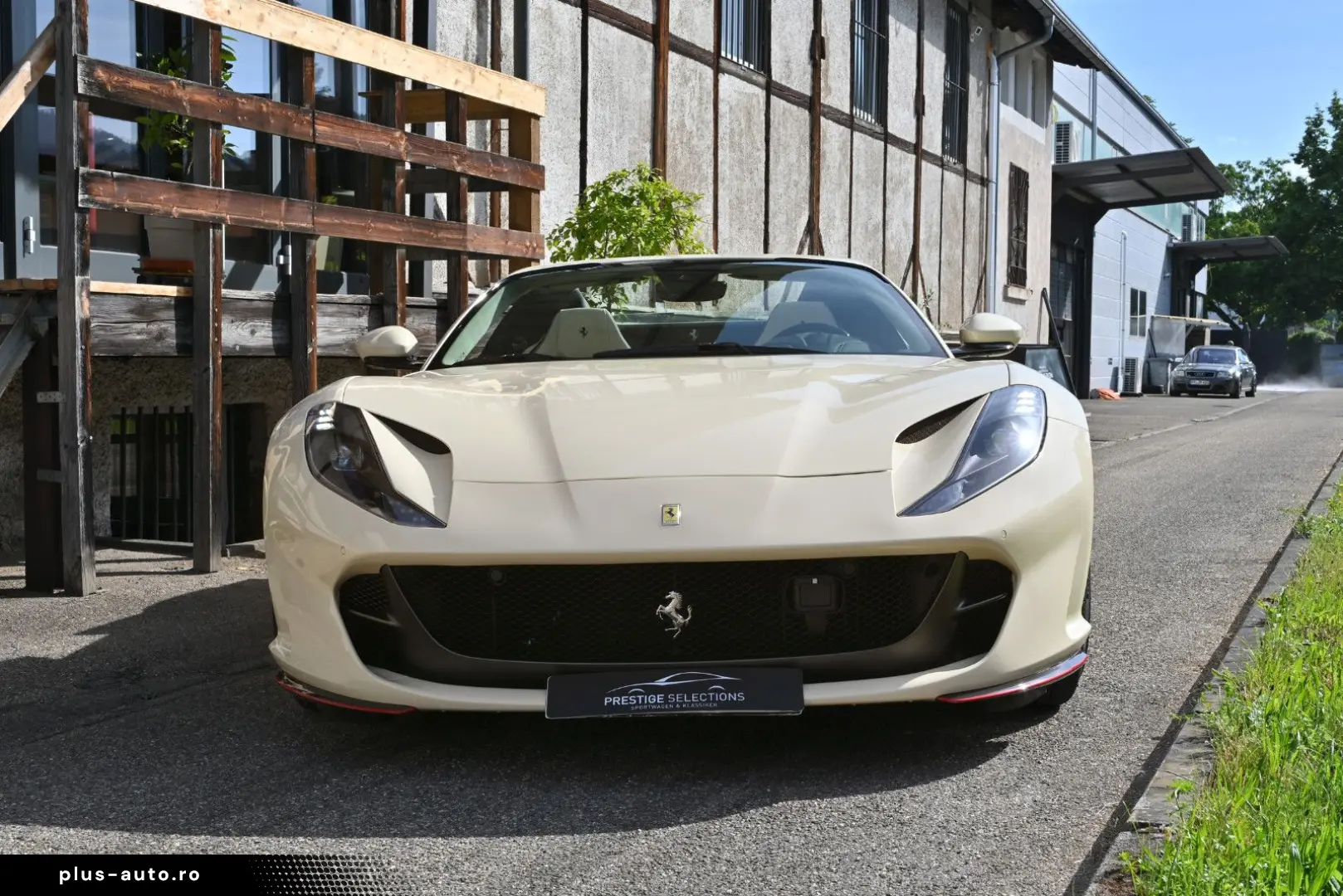 FERRARI 812 GTS Atelier Einzelstück Neuwertig ADAS Garan