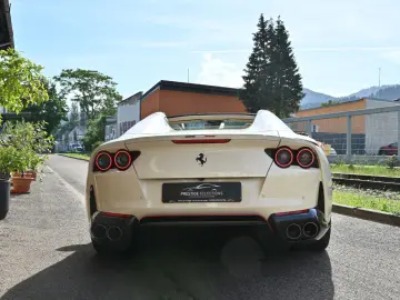 FERRARI 812 GTS Atelier Einzelstück Neuwertig ADAS Garan