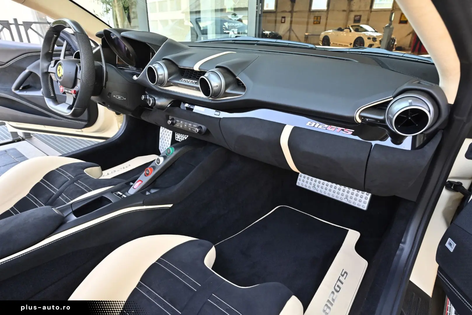 FERRARI 812 GTS Atelier Einzelstück Neuwertig ADAS Garan