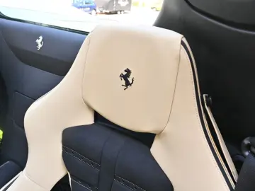 FERRARI 812 GTS Atelier Einzelstück Neuwertig ADAS Garan