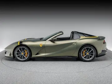 FERRARI 812 GTS