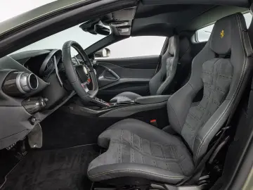 FERRARI 812 GTS