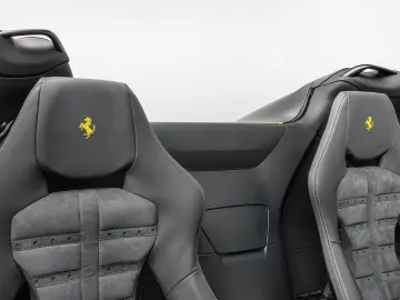 FERRARI 812 GTS