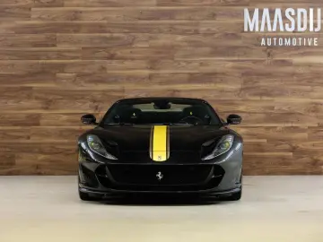 FERRARI 812 GTS 6.5 V12 HELE Lift Carbon Velgen Painted