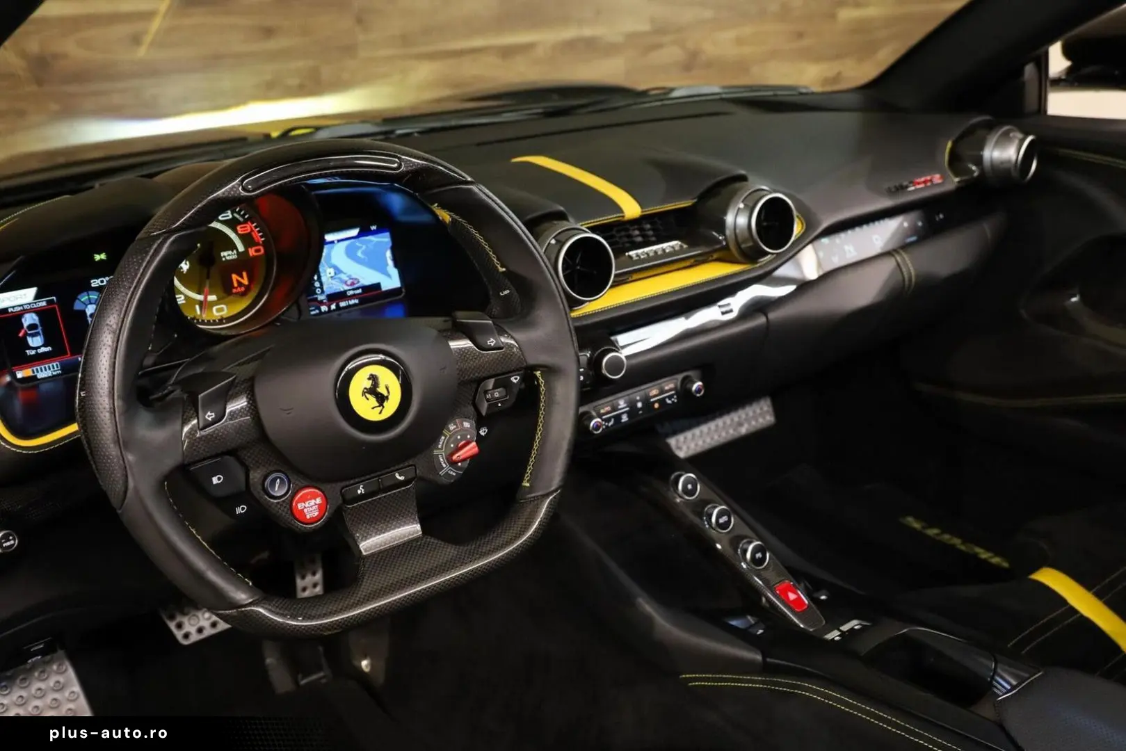 FERRARI 812 GTS 6.5 V12 HELE Lift Carbon Velgen Painted
