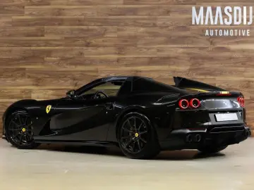 FERRARI 812 GTS 6.5 V12 HELE Lift Carbon Velgen Painted