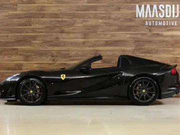 FERRARI 812 GTS 6.5 V12 HELE Lift Carbon Velgen Painted