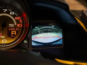 FERRARI 812 GTS 6.5 V12 HELE Lift Carbon Velgen Painted