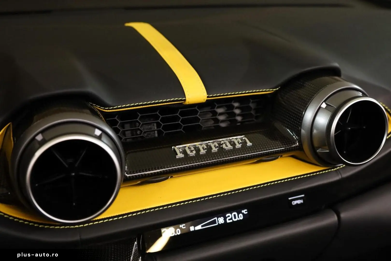 FERRARI 812 GTS 6.5 V12 HELE Lift Carbon Velgen Painted