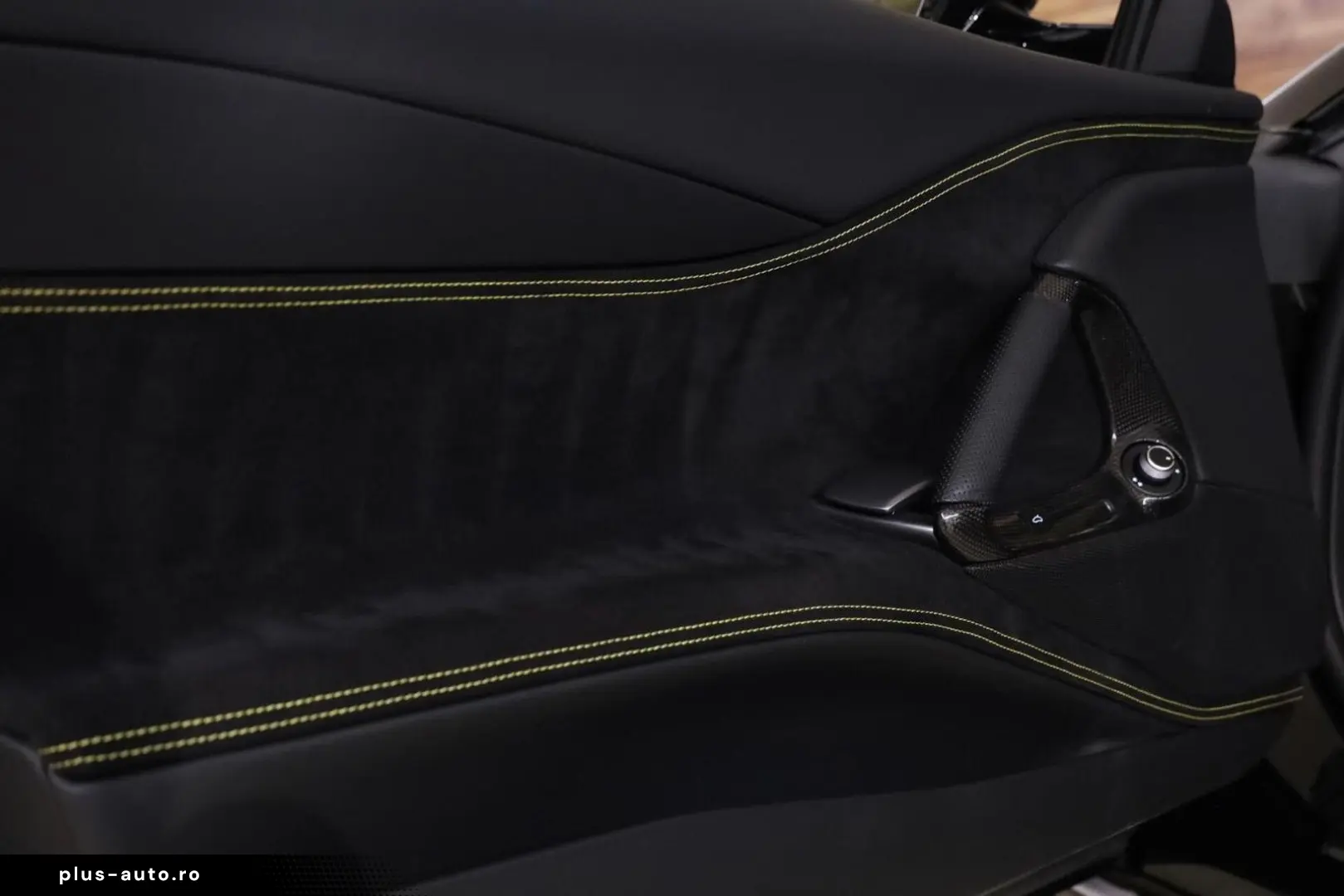 FERRARI 812 GTS 6.5 V12 HELE Lift Carbon Velgen Painted