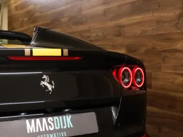 FERRARI 812 GTS 6.5 V12 HELE Lift Carbon Velgen Painted