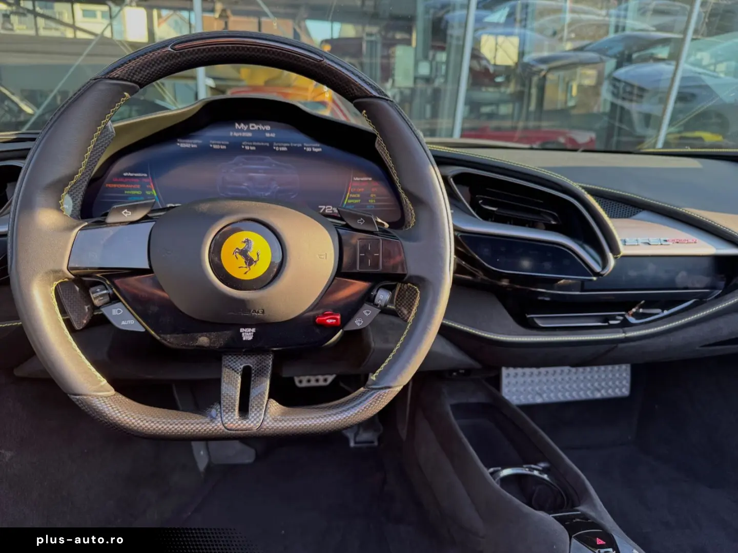 FERRARI SF90 Spider Lift Carbon Racing Sitze Kamera LED