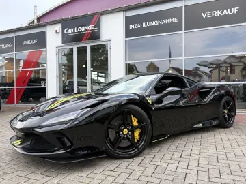 FERRARI F8 Tributo Racing Lift Carbon Service neu Garant