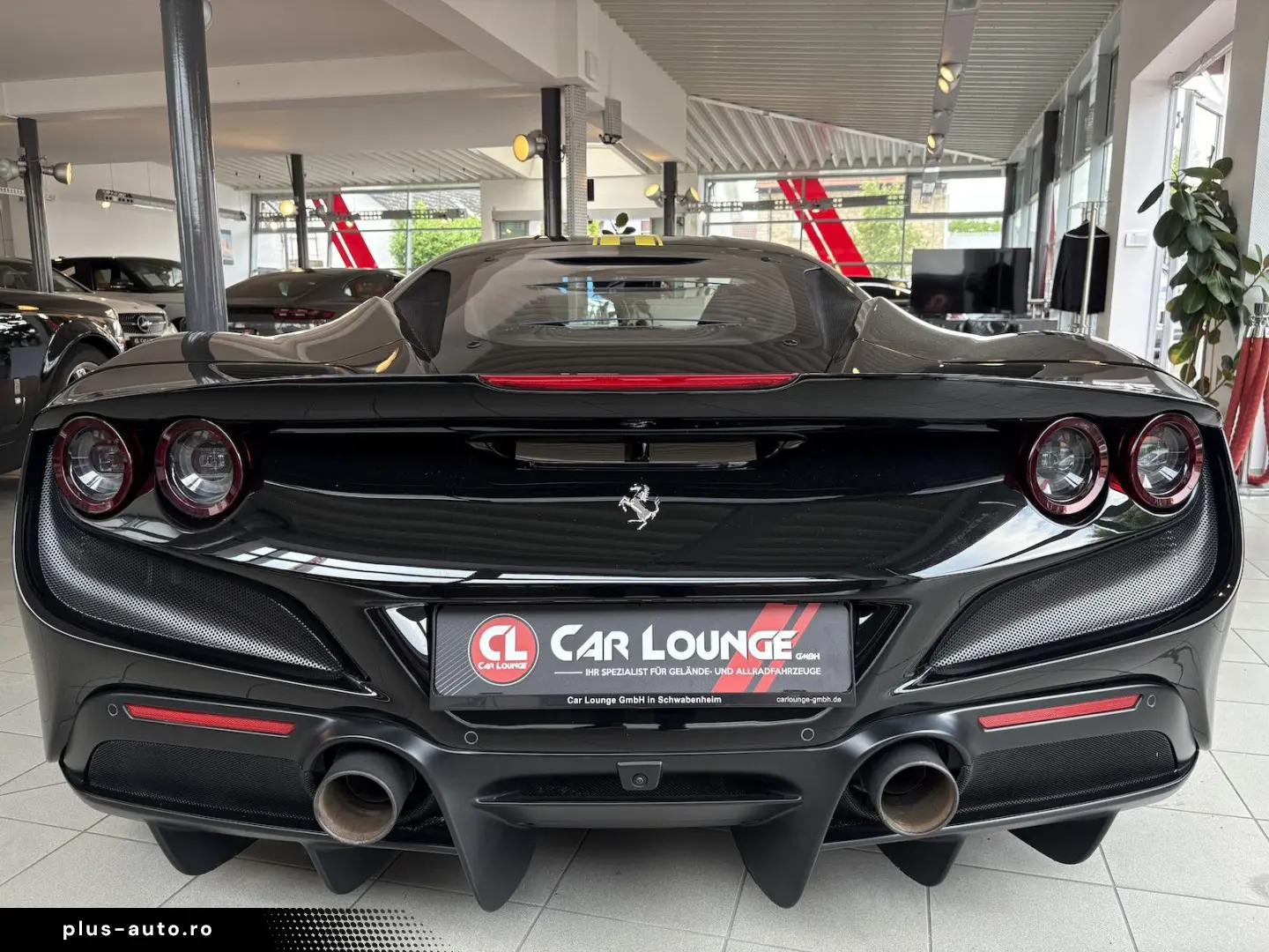 FERRARI F8 Tributo Racing Lift Carbon Service neu Garant