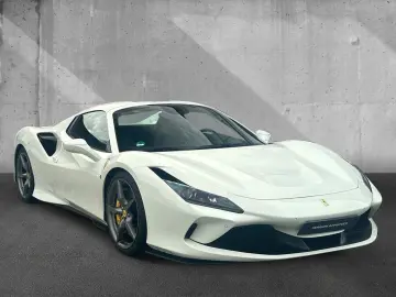 FERRARI F8 Spider Dt.Auto Lift LED Lenkrad JBL Kamera