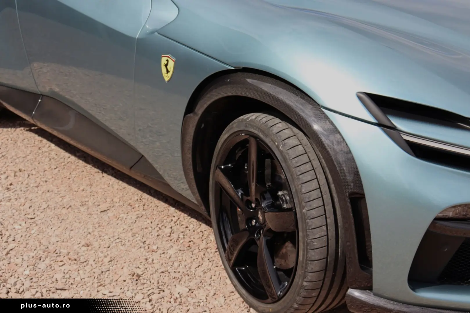 FERRARI Purosangue