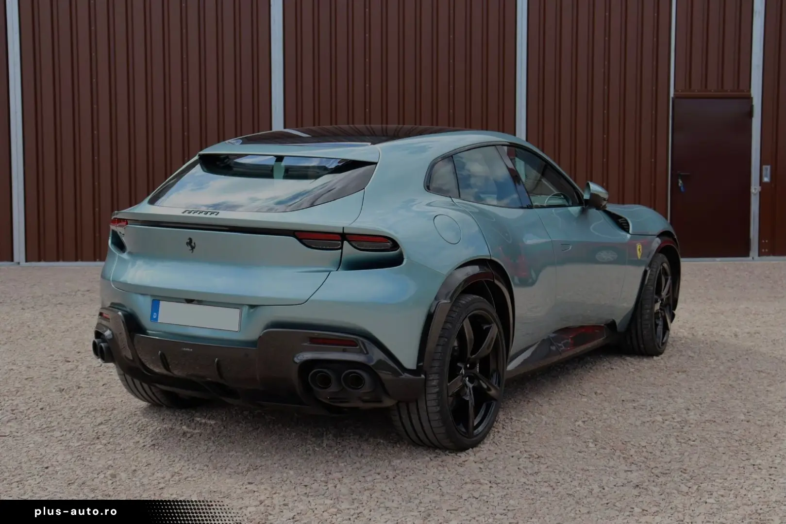 FERRARI Purosangue