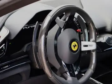 FERRARI Purosangue