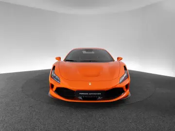 FERRARI F8 Tributo