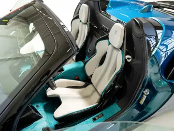 FERRARI SF90 Spider 4.0 V8 Cavalcade  Tailor Made  Asset