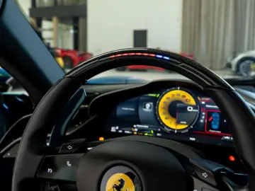 FERRARI SF90 Spider 4.0 V8 Cavalcade  Tailor Made  Asset