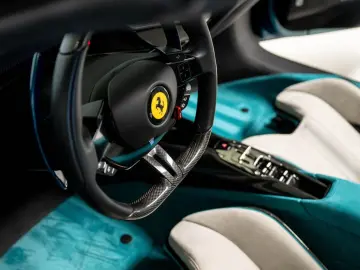 FERRARI SF90 Spider 4.0 V8 Cavalcade  Tailor Made  Asset