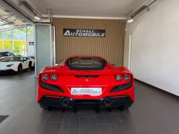 FERRARI F8 TRIBUTO  LIFT CARBON RACING-SEAT DISPLAY HIFI
