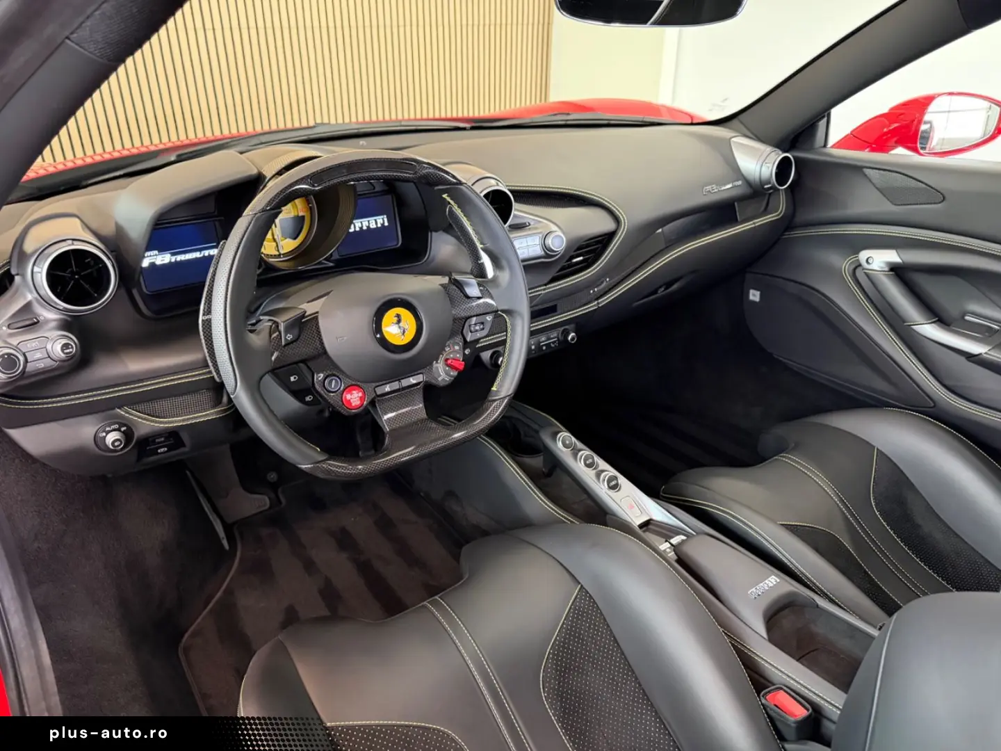 FERRARI F8 TRIBUTO  LIFT CARBON RACING-SEAT DISPLAY HIFI