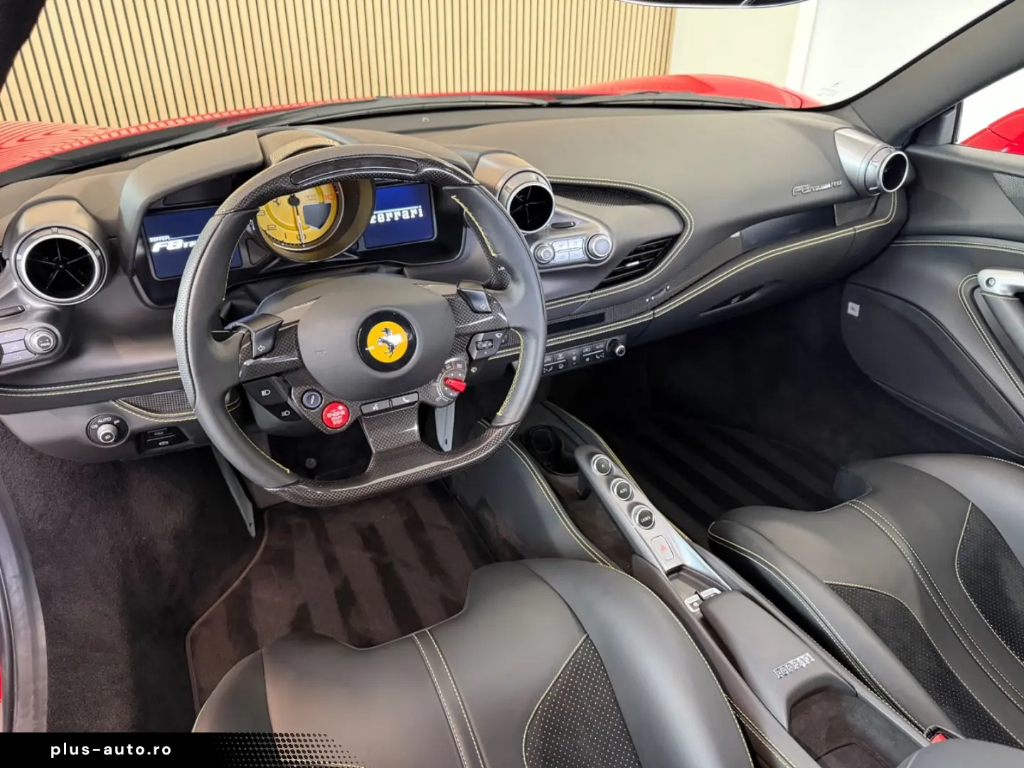FERRARI F8 TRIBUTO  LIFT CARBON RACING-SEAT DISPLAY HIFI