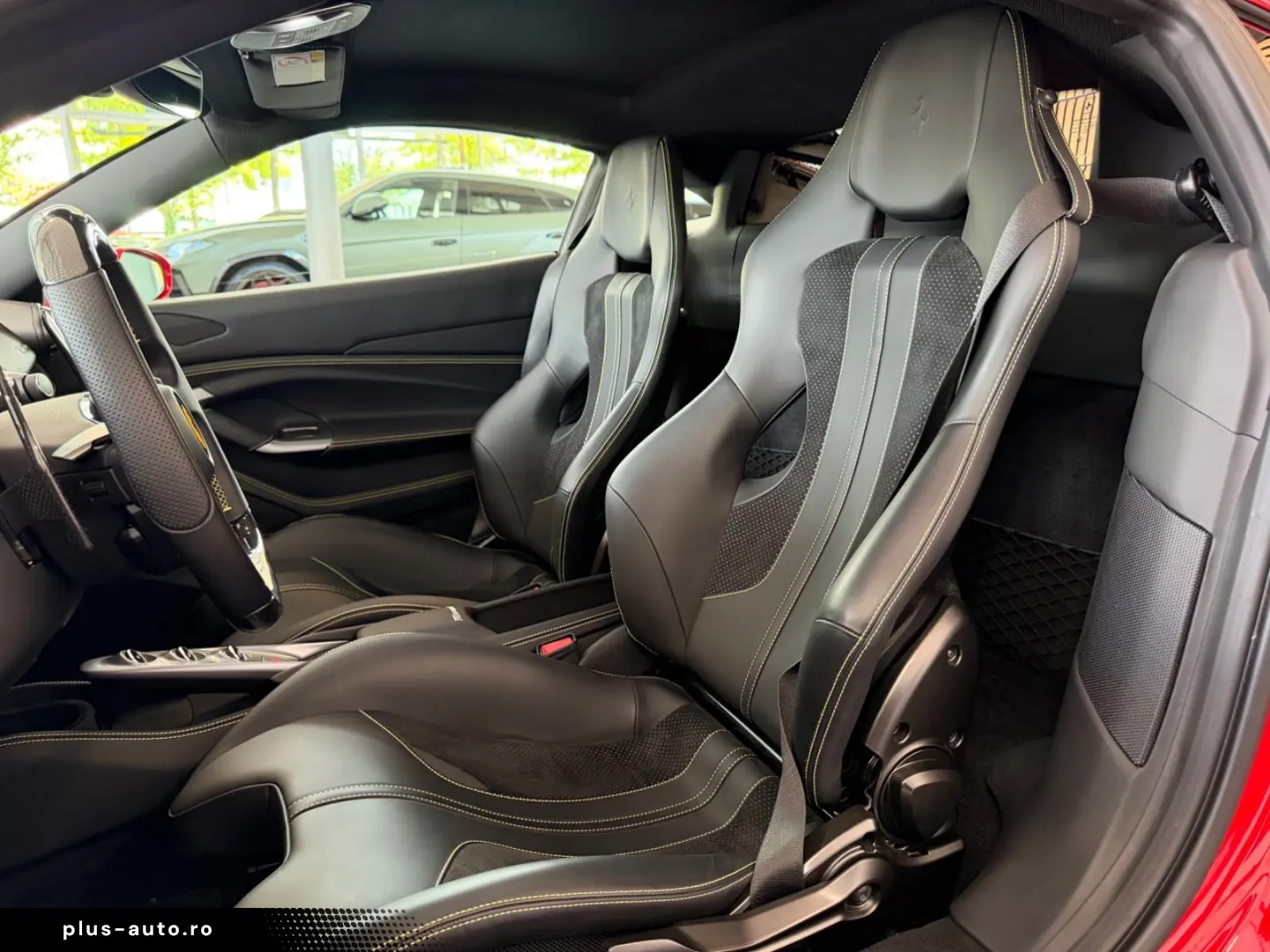 FERRARI F8 TRIBUTO  LIFT CARBON RACING-SEAT DISPLAY HIFI