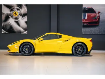 FERRARI F8 3.9 720