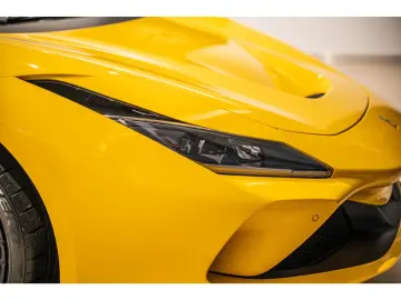 FERRARI F8 3.9 720