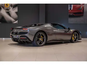 FERRARI 296 gts 3.0 V6 830 GTS