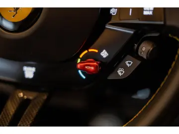 FERRARI 296 gts 3.0 V6 830 GTS