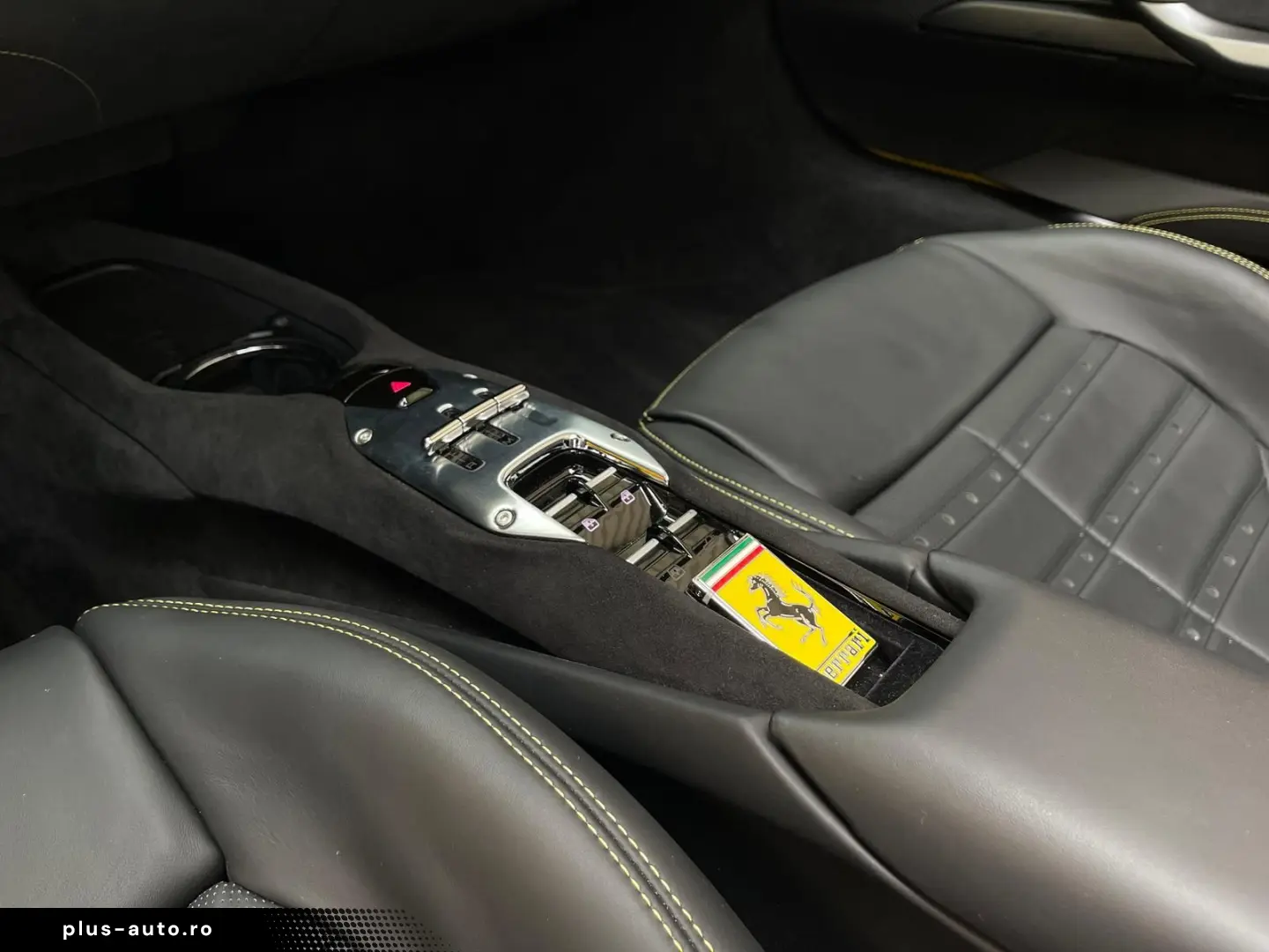 FERRARI 296 GTS 360 Kamera ADAS Paket 20 Alu AFS voll