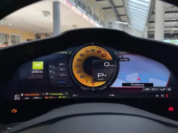 FERRARI 296 GTS 360 Kamera ADAS Paket 20 Alu AFS voll