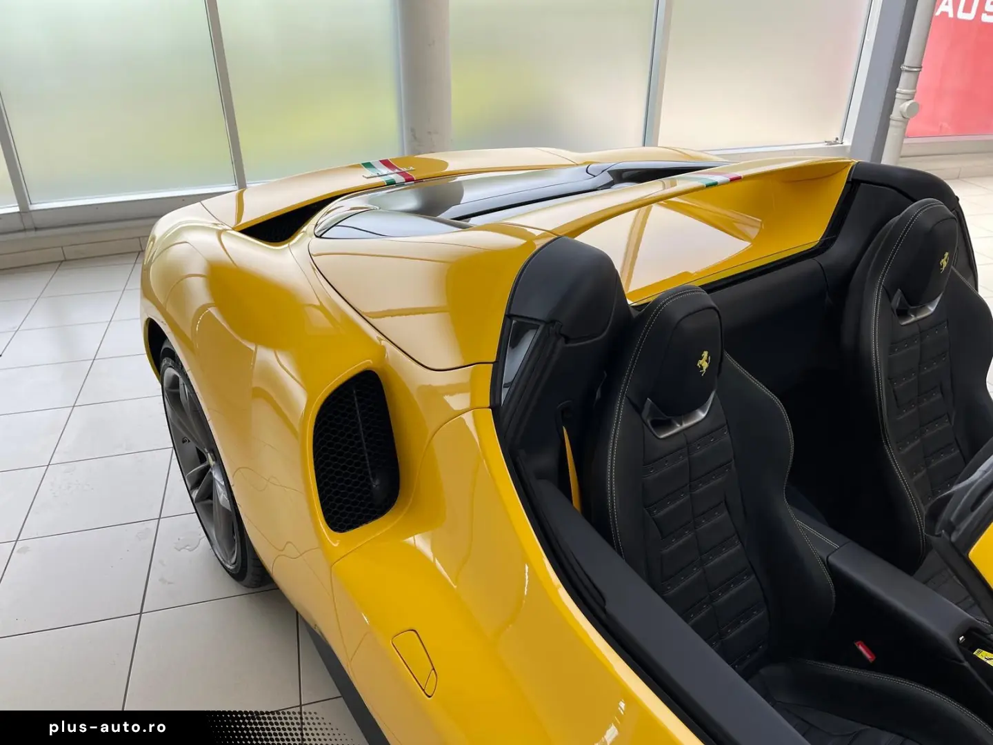 FERRARI 296 GTS 360 Kamera ADAS Paket 20 Alu AFS voll