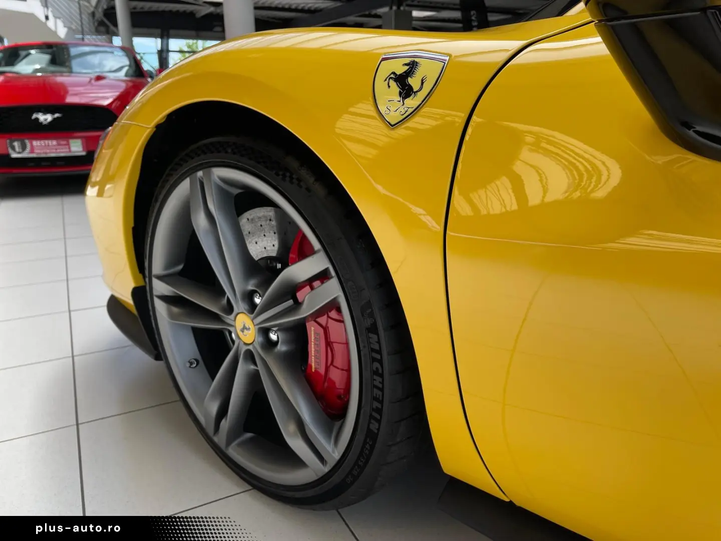 FERRARI 296 GTS 360 Kamera ADAS Paket 20 Alu AFS voll