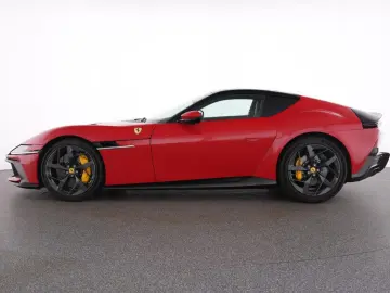 FERRARI 12 Cilindri Carbon-Exterior - Carbon-Rennsitze