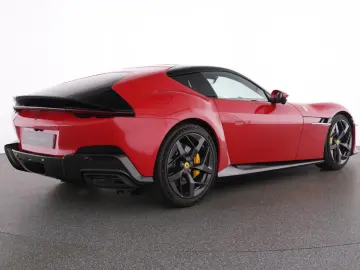 FERRARI 12 Cilindri Carbon-Exterior - Carbon-Rennsitze