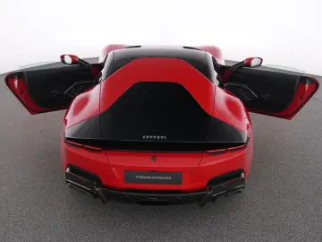 FERRARI 12 Cilindri Carbon-Exterior - Carbon-Rennsitze