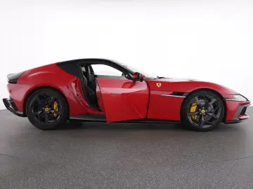 FERRARI 12 Cilindri Carbon-Exterior - Carbon-Rennsitze