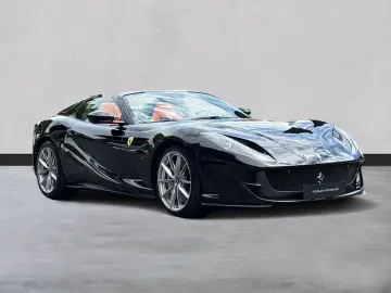 FERRARI 812 GTS  Lift Karbon Embleme Daytona